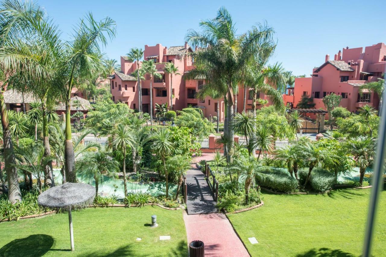 Marina Luxury Apartment Estepona Luaran gambar