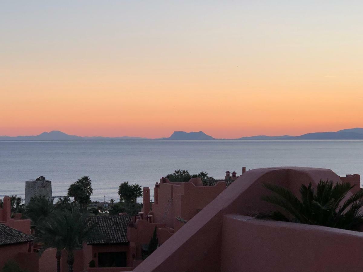 Marina Luxury Apartment Estepona Luaran gambar