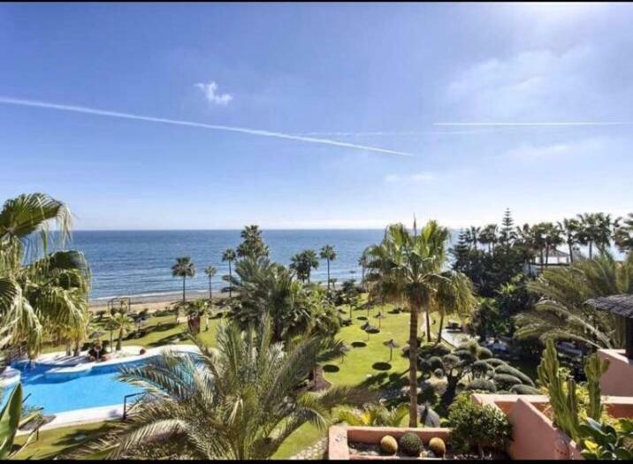 Marina Luxury Apartment Estepona Luaran gambar