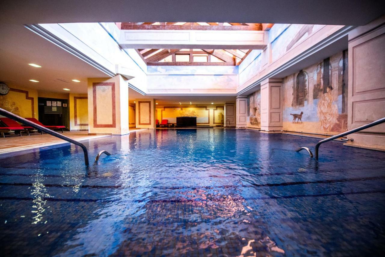 Marina Luxury Apartment Estepona Luaran gambar