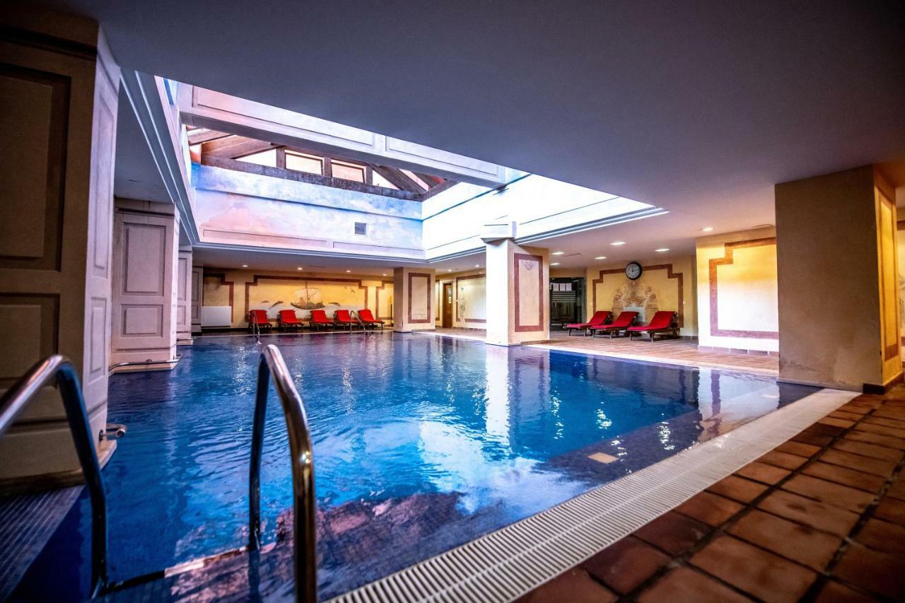 Marina Luxury Apartment Estepona Luaran gambar